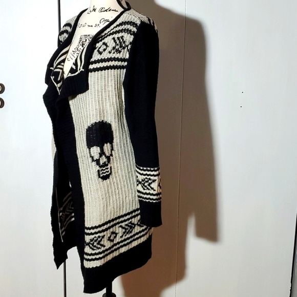 RD Style- Womens Black/Cream Skull Open Cardigan Goth Grunge Punk Sz.Medium - Picture 3 of 7